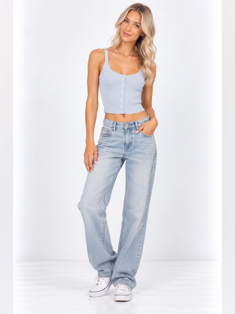 Forever 21 Size S Ribbed Button-Front Crop Tank Top Blue